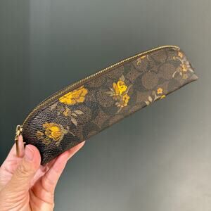 Coach Pencil Case In Signature Canvas With Floral Print CCI83 NWT